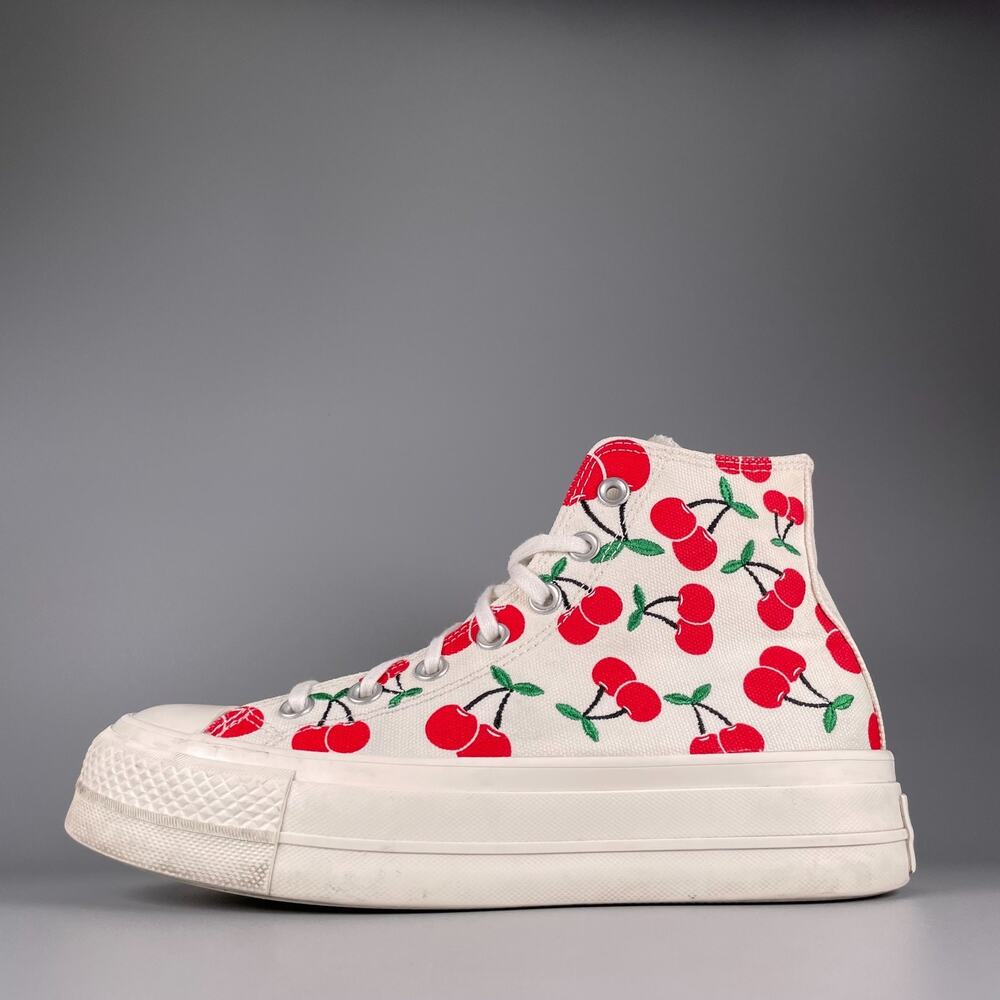 Converse Chuck Taylor All Star Lift High-Top Women's 7.5 Egret Cherries Sneakers